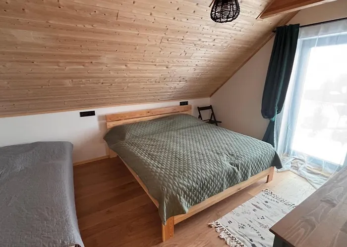 Bobrstajn Semesterbostad Žacléř