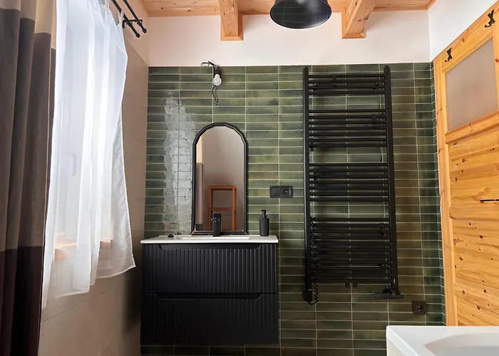 Bobrstajn Semesterbostad